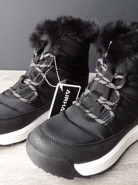 Women's winter snow boots